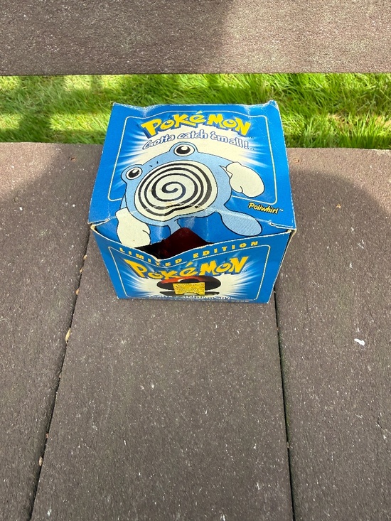pokemon poliwhirl card Art Rare #176 Water Colorless Energy Stream (10) Search your discard pile for a basic Energy card and attach it to Poliwhirl Poliwhirl My First Battle -